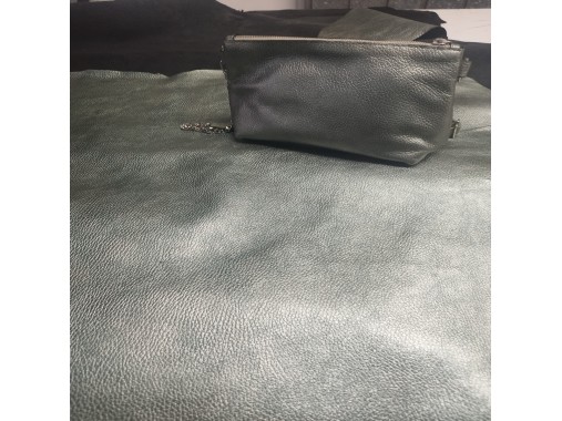 CORDERO VERDE GRISACEO METALIZADO (MARROQUINERIA)